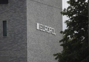Europol-Bericht: 280 Festnahmen wegen Auftragsverbrechen