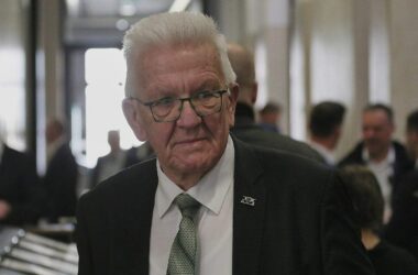 Grünen-Chefin würdigt Kretschmanns "Pragmatismus mit Haltung"