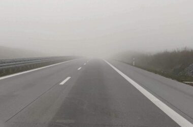 Fratzscher für autofreie Sonntage und Tempolimit wegen Energiekrise