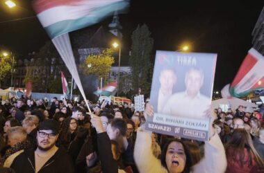 Von der Leyen und Macron gratulieren Magyar zu Wahlsieg in Ungarn