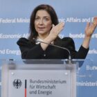 Reiche fordert "Fitnesskur" mit umfassenden Strukturreformen