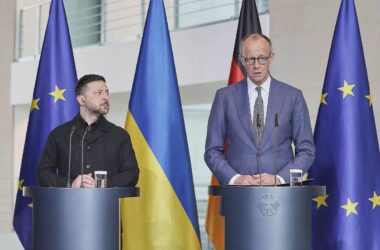 Deutschland und Ukraine vereinbaren "strategische Partnerschaft"
