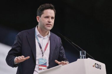JU-Vorsitzender Winkel stärkt Reiche den Rücken