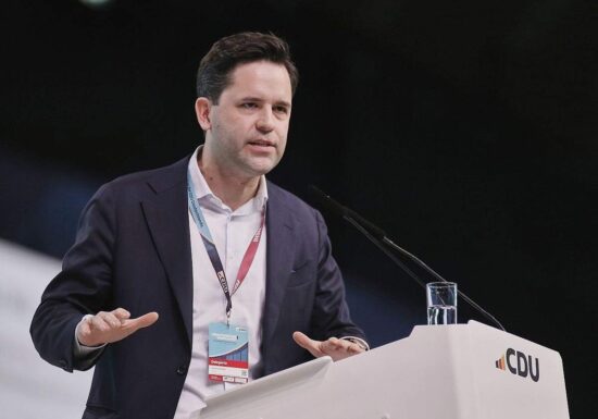 JU-Vorsitzender Winkel stärkt Reiche den Rücken