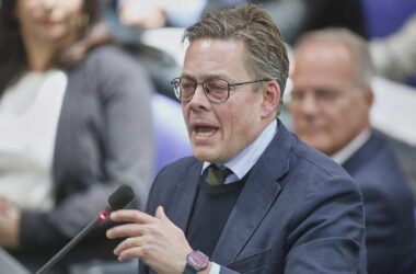 Sicherheitspolitiker sieht in Signal-Attacke Weckruf