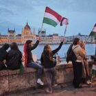 Weber sieht Wahl in Ungarn als Signal gegen Europas Rechtspopulisten