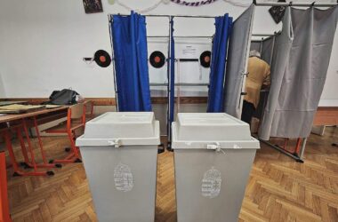 Wahl in Ungarn: Orbáns Sprecher wittert schon Betrug