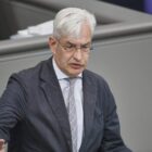 Haushaltsberatung: Middelberg fordert "mehr Ehrgeiz beim Sparen"