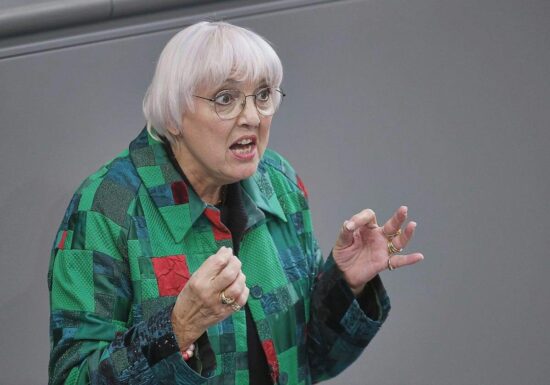 Roth kritisiert ESC-Boykott als falschen Weg