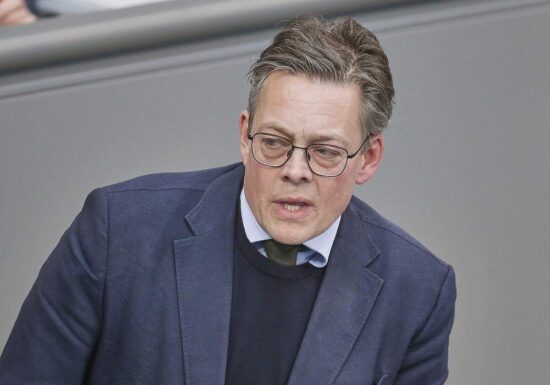 Von Not kritisiert Dobrindts Cybersicherheitsentwurf