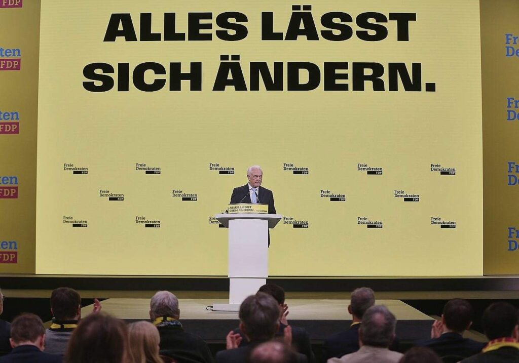 Umfrage: FDP legt nach Kubicki-Entscheidung leicht zu