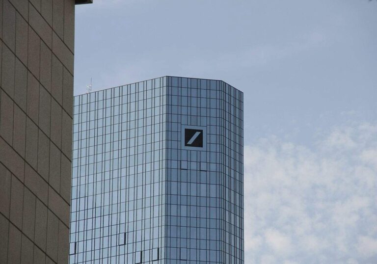 Union Investment gegen höhere Bezüge für Deutsche-Bank-Aufsichtsrat