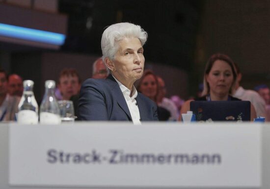Paukenschlag auf FDP-Parteitag: Strack-Zimmermann kandidiert