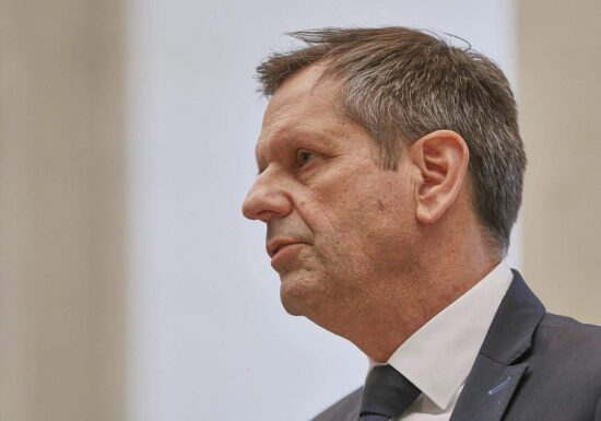 Lies fordert konzertierte Aktion gegen Krise