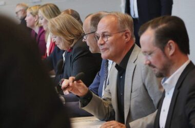 Hoeneß sieht SPD als Hauptschuldige an Krise der Bundesregierung
