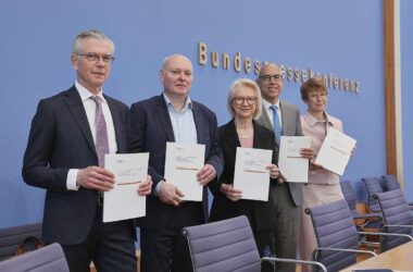 Wirtschaftsweise kappen Konjunkturprognose