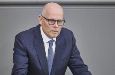 CDU-Außenpolitiker: US-Truppenabzug keine Bestrafung für Merz