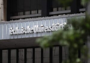 Ex-TU-Präsidentin Rauch muss keine Strafe für "Like" zahlen