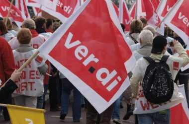 Verdi kündigt Proteste gegen Sozialabbau an