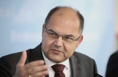 Christian Schmidt weist Vorwurf des US-Drucks zurück