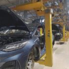 Trump erhöht Zölle für Importe von Autos und Lastwagen aus der EU
