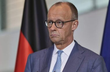 Forsa: AfD bleibt klar vorn - Merz-Zufriedenheit niedrig
