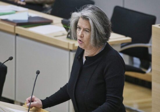 Sachsen-Anhalts Innenministerin will stärker auf KI setzen