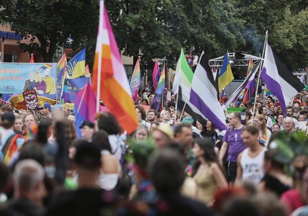 Queer-Beauftragte fordert mehr rechtlichen Schutz