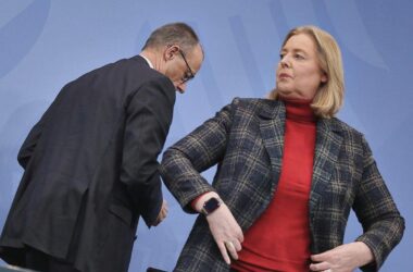 Mehrheit widerspricht Merz` und Bas` Migrationsaussagen