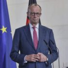 Draghi erhält Karlspreis - Merz appelliert an Europas "Machtmittel"