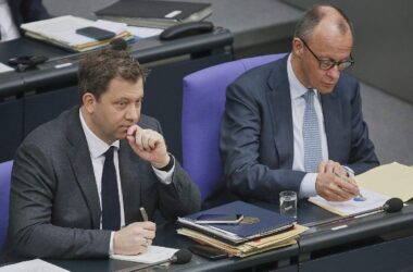 Ifo-Chef Fuest sieht Bundesregierung auf "Crashkurs"