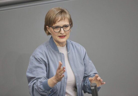 Grünen-Chefin Brantner fordert europäischen Nuklearschirm