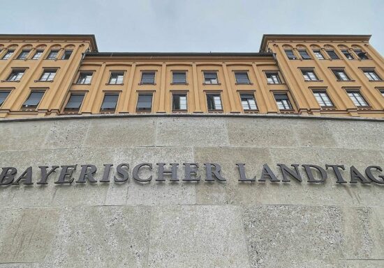 IW-Studie: Bayern wirtschaftlich weiter vorn