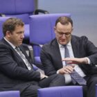 Spahn gegen eigenständigen Vorschlag von Klingbeil für Steuerreform