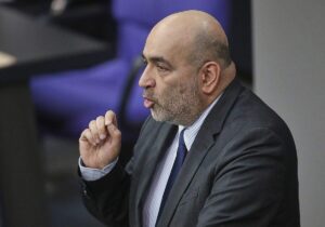 Nouripour kritisiert Wadephuls Iran-Politik