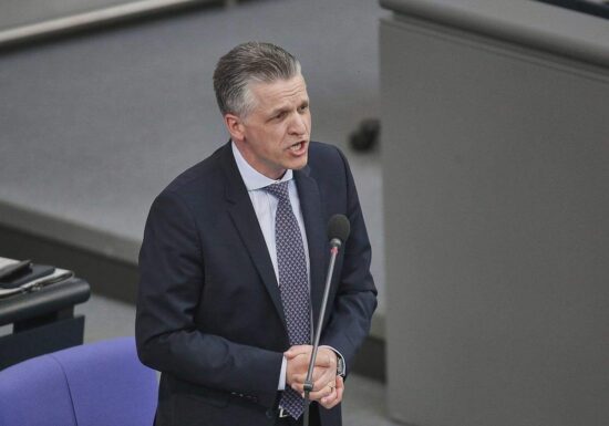 Kanzleramtschef ruft Schwarz-Rot zum Durchhalten auf