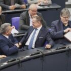 Umfrage: Mehrheit rechnet mit AfD-Ministerpräsident
