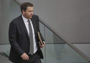 Klingbeil signalisiert Kompromissbereitschaft der SPD