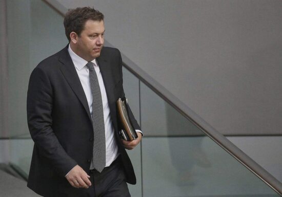 Klingbeil signalisiert Kompromissbereitschaft der SPD