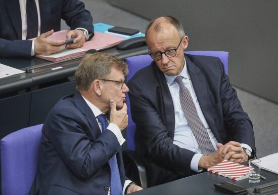Ipsos-Umfrage: Rückhalt für Bundesregierung schwindet weiter