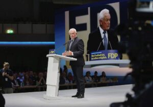 Kubicki will FDP aus der Krise führen - Partei gespalten