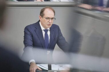 Dobrindt will Software-Auswahl mit europäischem Blick