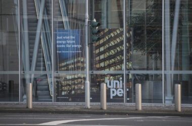 Bund startet milliardenschweren Verkauf des Energieriesen Uniper