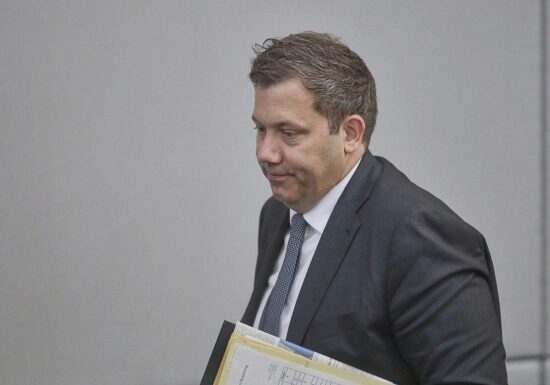 Klingbeil kritisiert "Schneckentempo" bei Kapitalmarktunion
