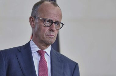 Grünen-Chefin kritisiert Merz wegen US-Truppenabzug