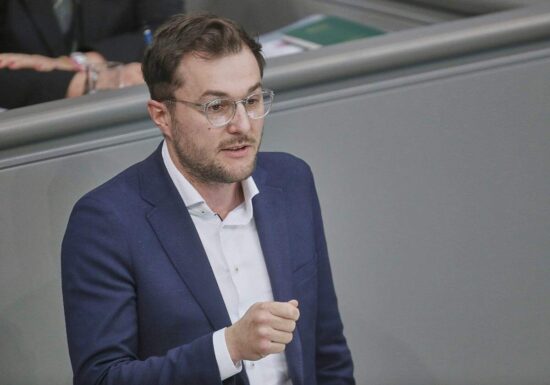 SPD-Politiker fordern eine Billion Euro Privatkapital für KI