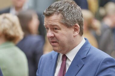 Schulze fordert mehr Druck auf Bürgergeldempfänger