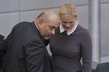 Klöckner und Nouripour wollen Bundestags-Neubau stoppen