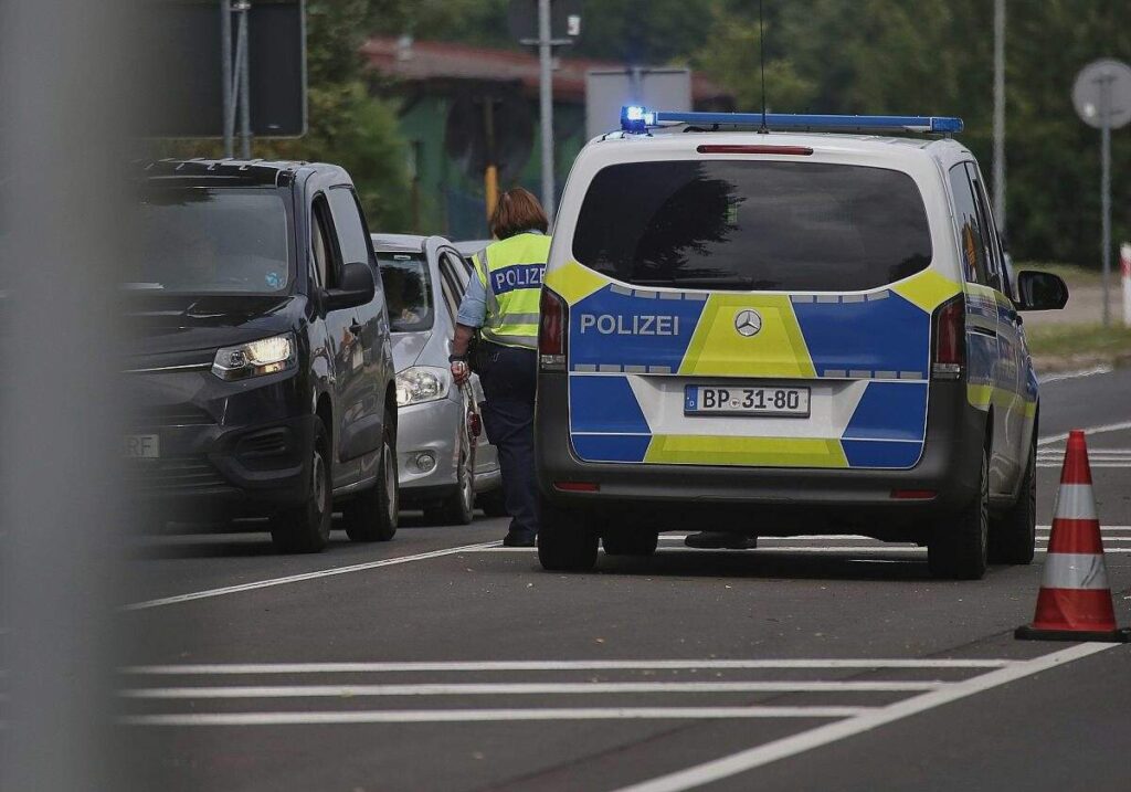 Bundespolizei setzt bis zu 14.000 Beamte bei Grenzkontrollen ein