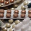 Kassenchef wirft Koalition Einknicken vor Pharma vor
